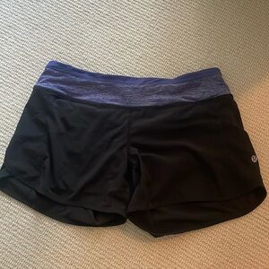 Lululemon shorts size 6